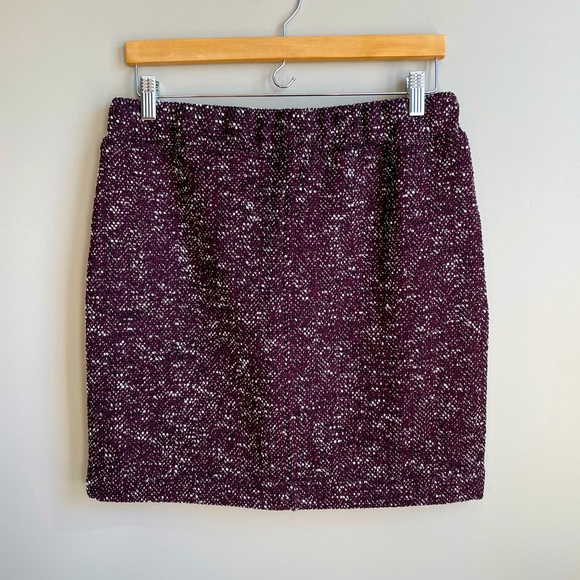 NWOT LOFT Skirt - Picture 2 of 4